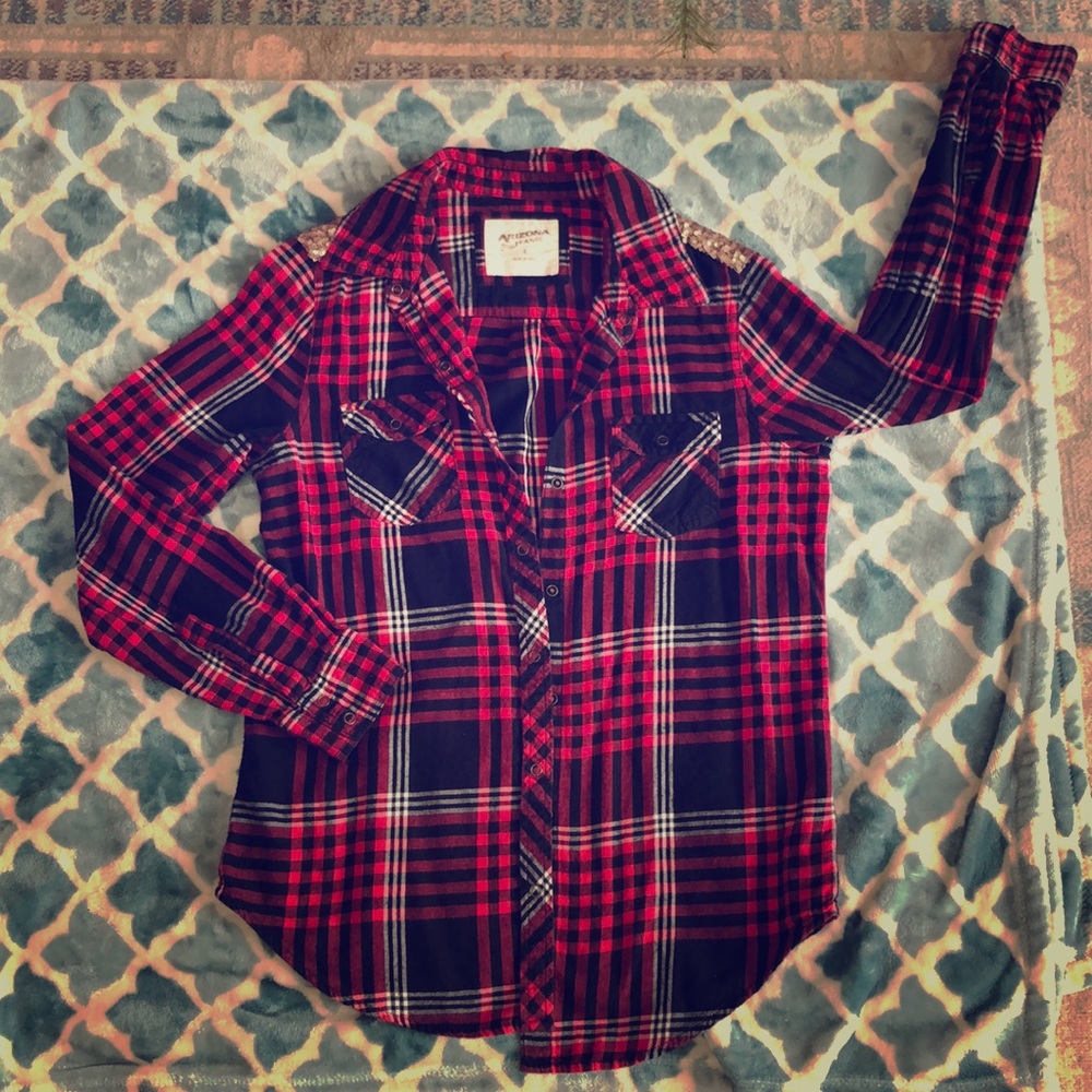 Women’s S red plaid button up
